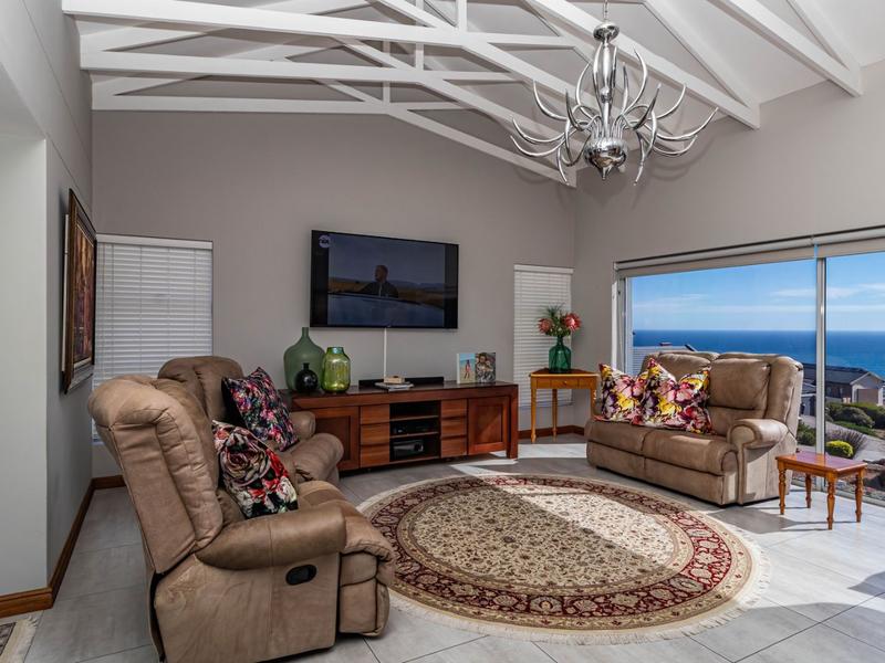 4 Bedroom Property for Sale in Pinnacle Point Golf Estate Western Cape